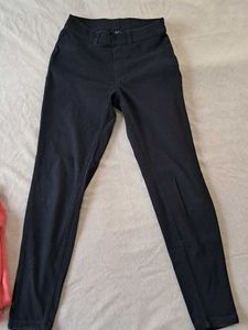 Coral Zip-Up Top &amp; Black Jeans Set