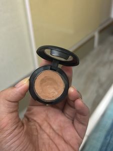 MAC studio finish concealer