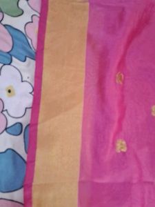 Elegant Pink Saree with Golden Motifs