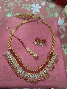 Indian Bridal Necklace Set in Pink
