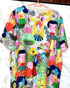 A SUPER CUTE TOP FOR WOMEN