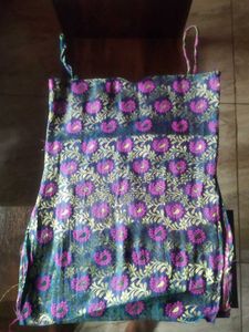 Vibrant kurti short