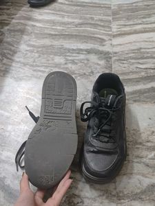 REDTAPE unisex Black Casual Sneakers