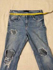 Zara Distressed Light Wash Jeans