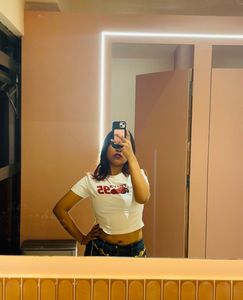 White t-shirt