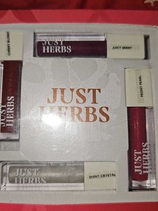 Lip Gloss 4 Shades
