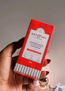 Dot & Key Strawberry Bright Face Serum