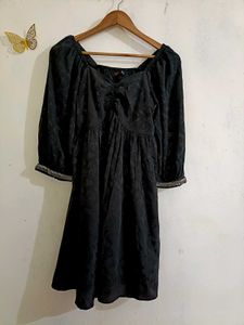 Chic Black Puff Sleeve Mini Dress(FIXED PRICE)