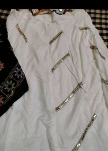 White Lehenga Choli Set with Mirror Work