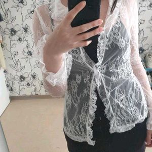 ⋆.ೃ࿔🌸*:･Vintage lace sheer shrug⭐