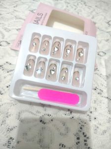 Press-On Nails with Rhinestones