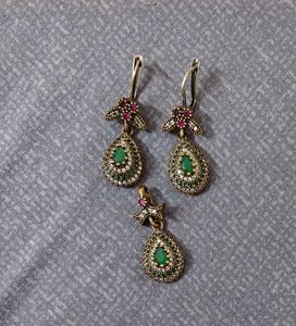 92.5 Silver Turkish Style Emerald & Ruby set