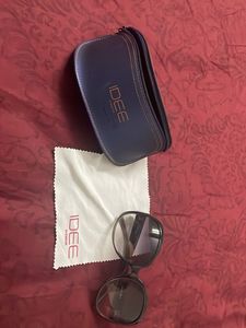 IDEE Eyewear Sunglasses with Case