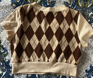 Argyle V-Neck Cropped Top
