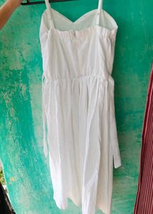 Cute White Bow Detail Dress