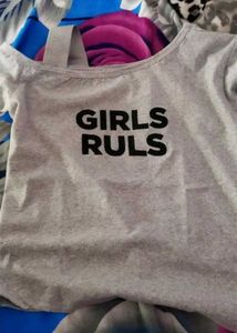 Girls Rule Graphic Tee