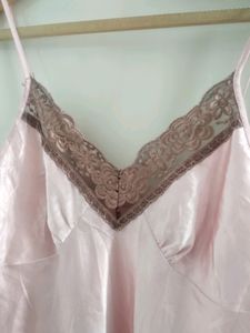 coquette satin slip!! 🩷