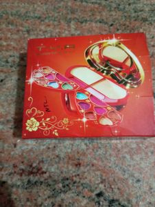 Fashion Makeup Kit