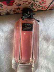 Gucci Flora Perfume