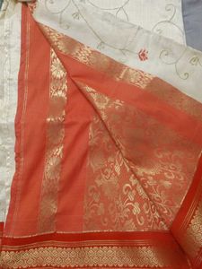 Elegant Cream Saree with Floral Embroidery