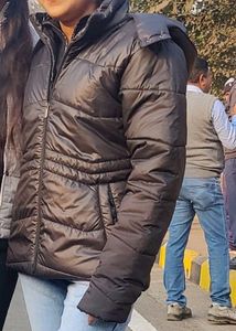 Puffer Jacket - Warm & Stylish