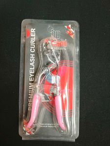 Pink Eyelash Curler