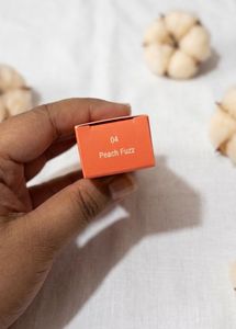 Insight Lip Oil - Peptide Infused PEACH FUZZ