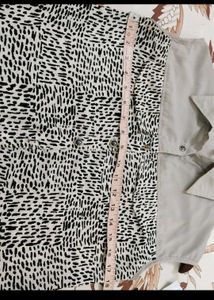 Sleeveless Animal Print Top