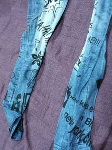 Graphic Print Denim Jeans
