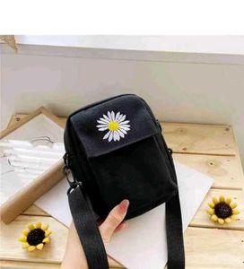 Cute Daisy Embroidered Crossbody Bag