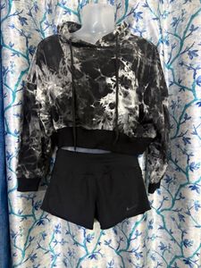 Tie-Dye Crop Hoodie