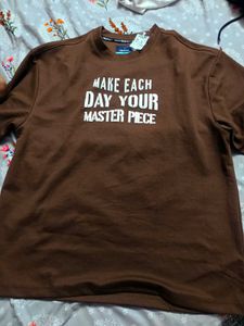 Brown t-shirt with tag