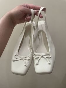 Ballet Sling back White Heels 𓍯𓂃