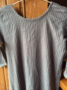 Elegant Grey Striped Kurta