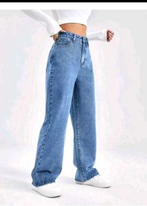 Stylish High-Waisted Baggy Jeans