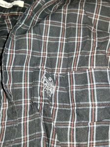 Men's Plaid Button-Up Shirt