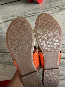 sunny sandles