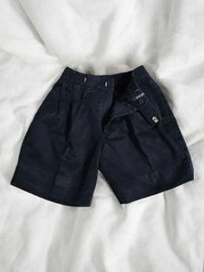 School dress Shorts
