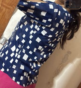 Fancy Navy blue top
