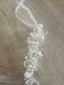 korean style White Pearl Floral Hairband