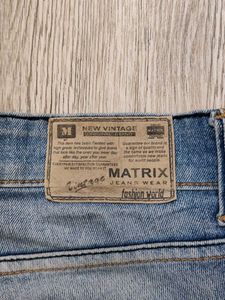 Ma4000 Matrix jeans waist 32 inches