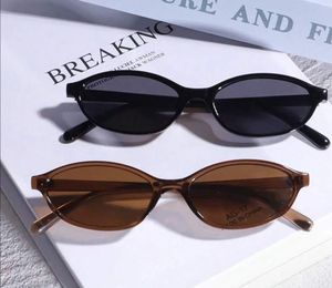 Retro Oval Sunglasses - Set of 2