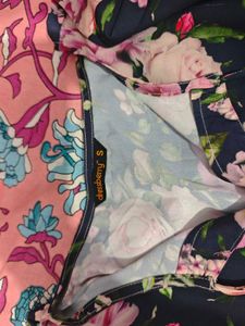 DressBerry Floral Peplum Tie-Up Top