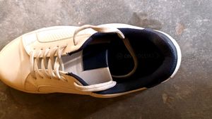 Stylish White Casual men Shoes