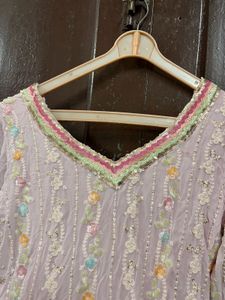 nice garara with short top