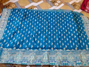 floral blue printed saree