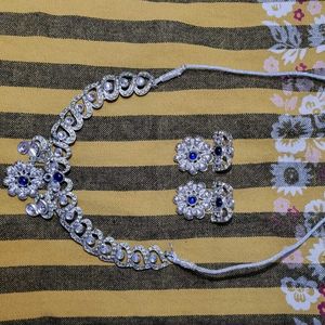 Sparkling Stone Necklace and Earring Set