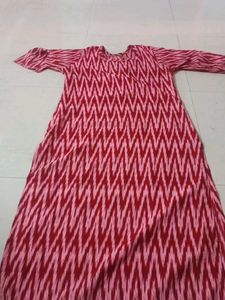 Charming Pink &amp; Red Ikat Kurta