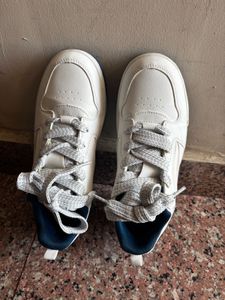 Men's White Casual Sneakers