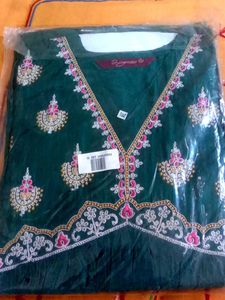 Green Embroidered Kurta with pant Size XL new